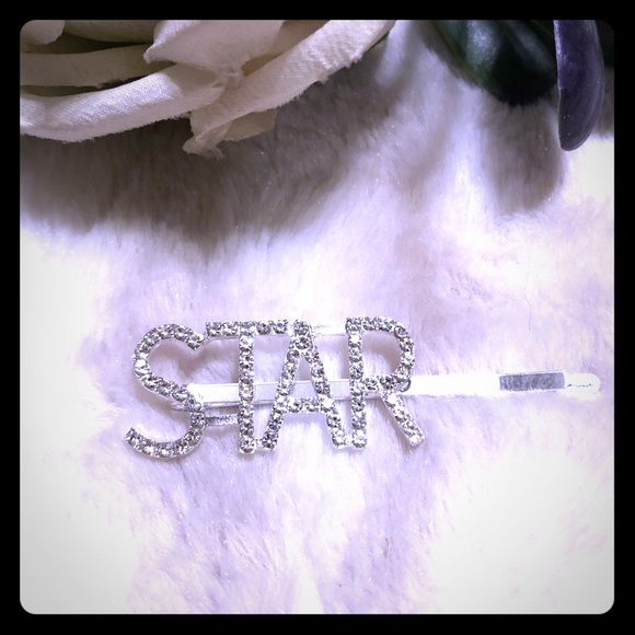 NEW “STAR” Rhinestone Silver Bobby Pin - Picture 2 of 3